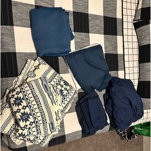 King sheets/quilt/bedskirt & curtains